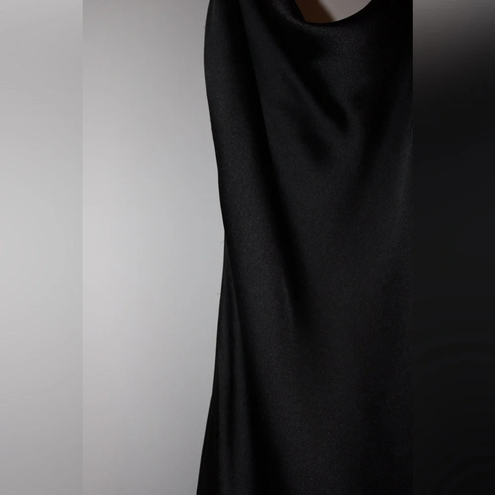 Satin JetBlack mini slip dress from dynamite, XS - Picture 4 of 12